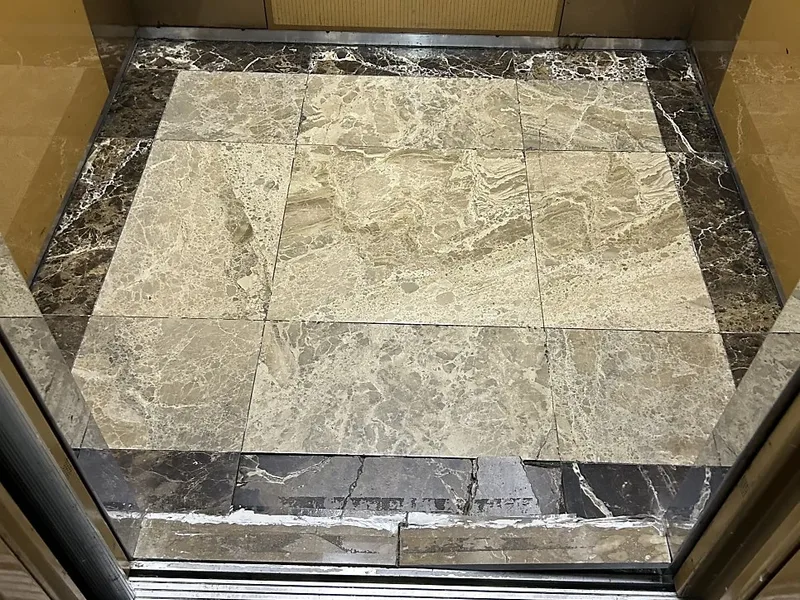 남동구 상가건물 대리석바닥 수리 시공 전